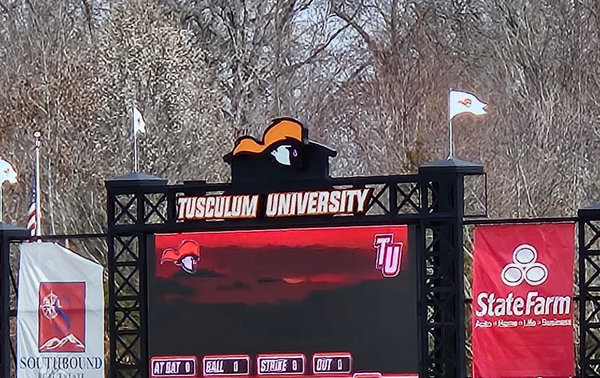 Architectural Elements: Team logos, custom headers, pennant flags, and ad panels that give the display your program's identity.