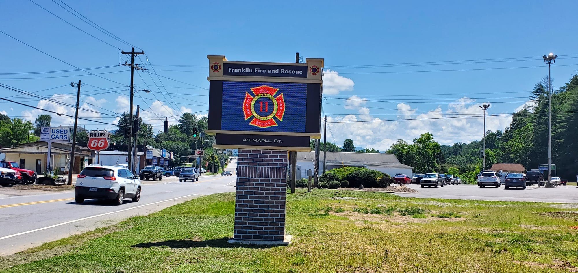 A full-color Major Display LED sign for Franklin Fire and Rescue, lit and running scheduled content