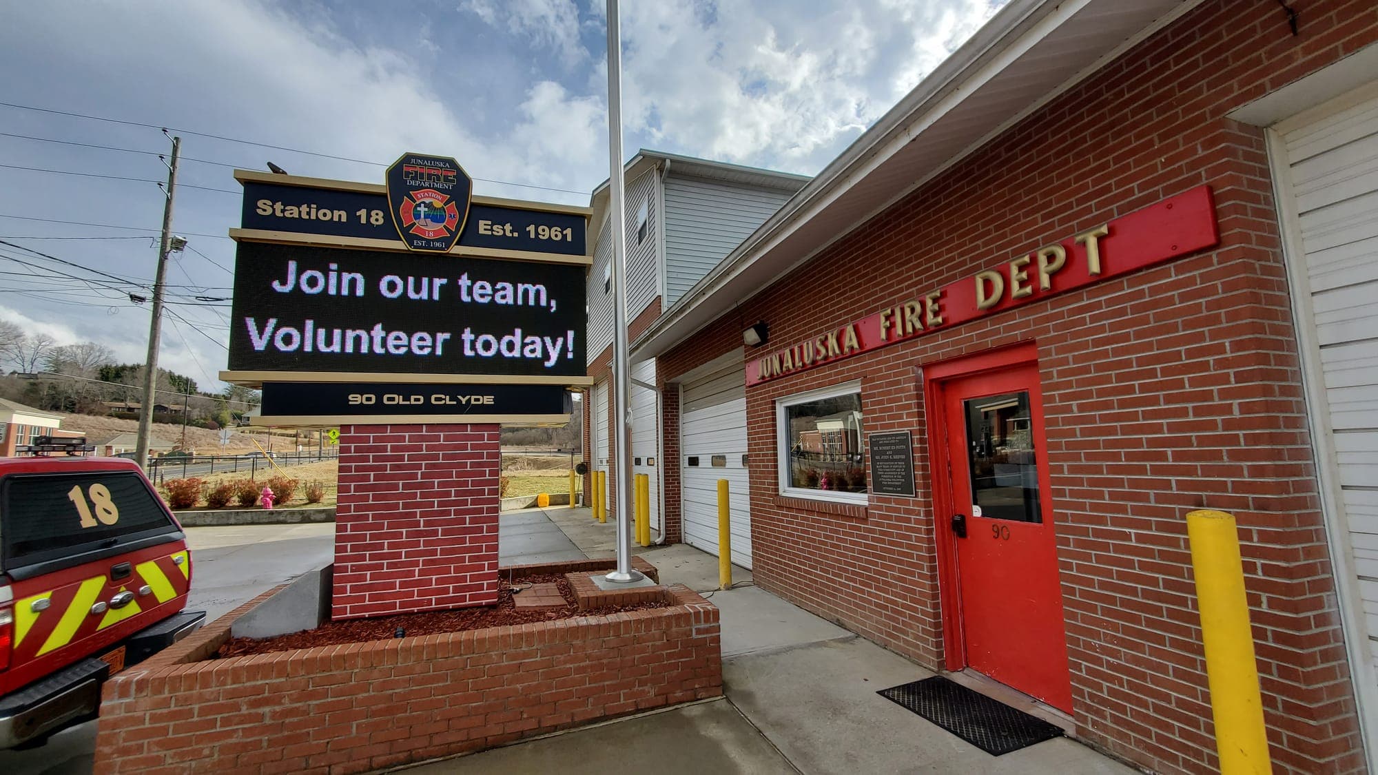 LED Signage: Major Display installation